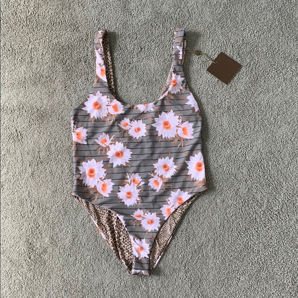 Acacia swimwear one-piece size S